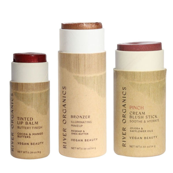 🌸 Lip + Highlighter + Blush Set – Naturally Radiant Beauty in 3 Simple Steps