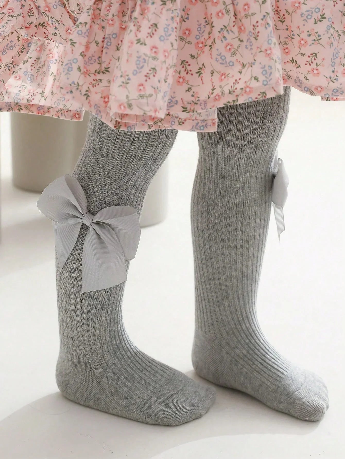 Side Bowknots Knit Leggings styled for everyday wear