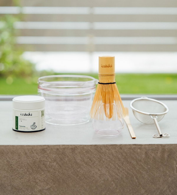 Isshiki x Hario Yabukita matcha set contents, including bowl, whisk, sifter and spoon