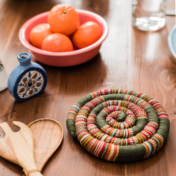 Large Spiral Spiced Trivet