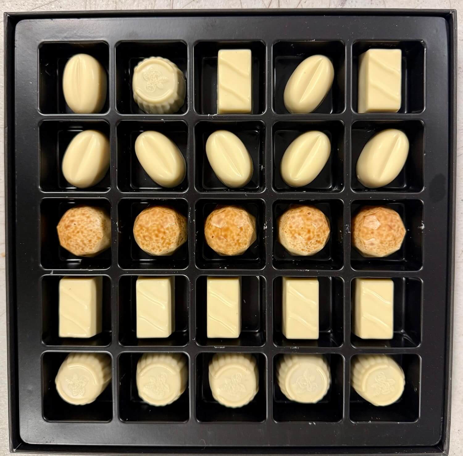 Sugar Free Belgian White Chocolate Truffles | 25 Pcs, Stevia Sweetened