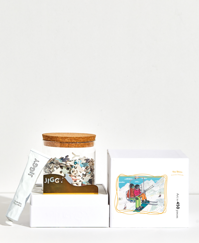 JIGG product with a jar and packaging on a white background