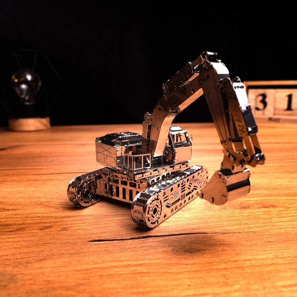 Tireless Digger Excavator mechanical model kit, front view