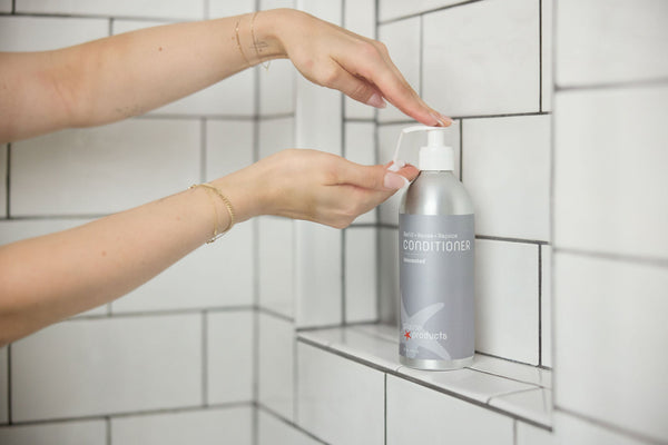 Texture of Plaine Products lightweight vegan conditioner