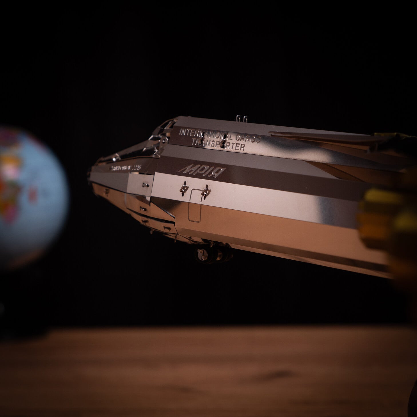 AN-225 Mriya Mechanical Model - Official Exclusive Edition