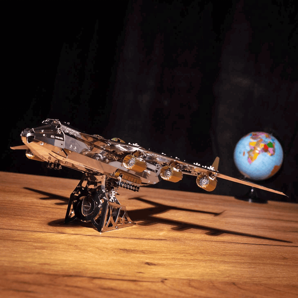 Side view of the AN-225 Mriya exclusive edition model
