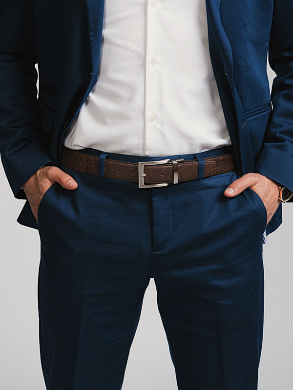 Versatile men's cork belt. Reversible brown and black design. Sustainable, vegan, and durable. Perfect for any occasion. Handmade in Portugal. Elevate your style. Shop now!