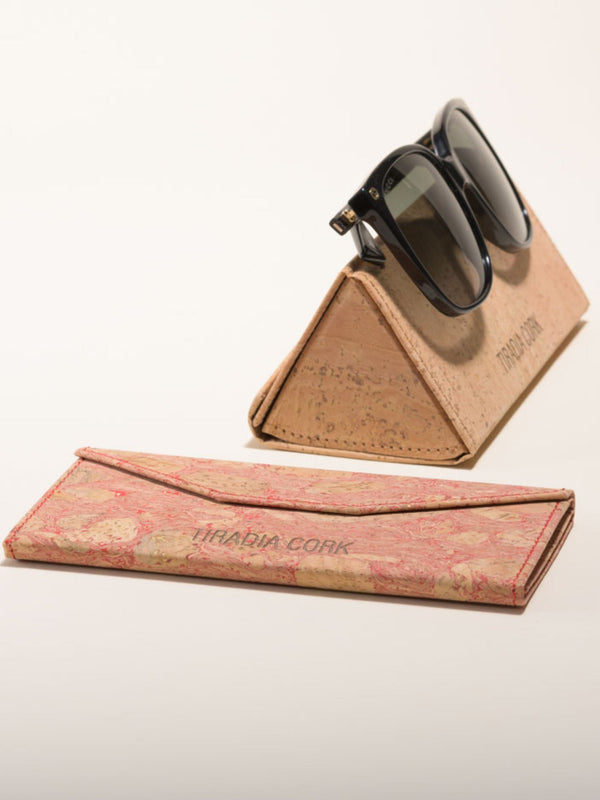 Collapsible Cork Glasses Case by [Your Brand Name]! Eco-friendly, protective, stylish. Fits most glasses. Sustainable cork, vegan, foldable. Shop now!
