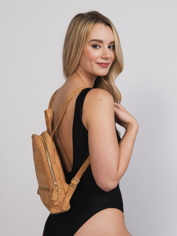Lightweight and stylish cork backpack. Perfect for everyday adventures. Spacious, vegan, and eco-friendly. Comfortable and durable. Discover the Brunch Backpack today!