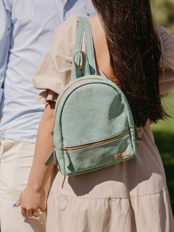 Lightweight and stylish cork backpack. Perfect for everyday adventures. Spacious, vegan, and eco-friendly. Comfortable and durable. Discover the Brunch Backpack today!