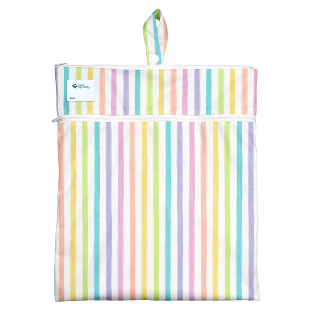 Carry a full day's worth of wet & dry essentials with the leakproof Eco Wet & Dry Bag! This eco-friendly bag features 2 compartments, machine washable design, and safe materials. Perfect for diapers, swimsuits, wipes, travel, and more! Organize your bag, protect belongings, and make a sustainable choice - order yours today!