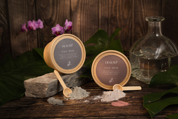 Sustainable eco-friendly mineral powder face mask by Desesh for a home spa skincare routine, plastic-free beauty