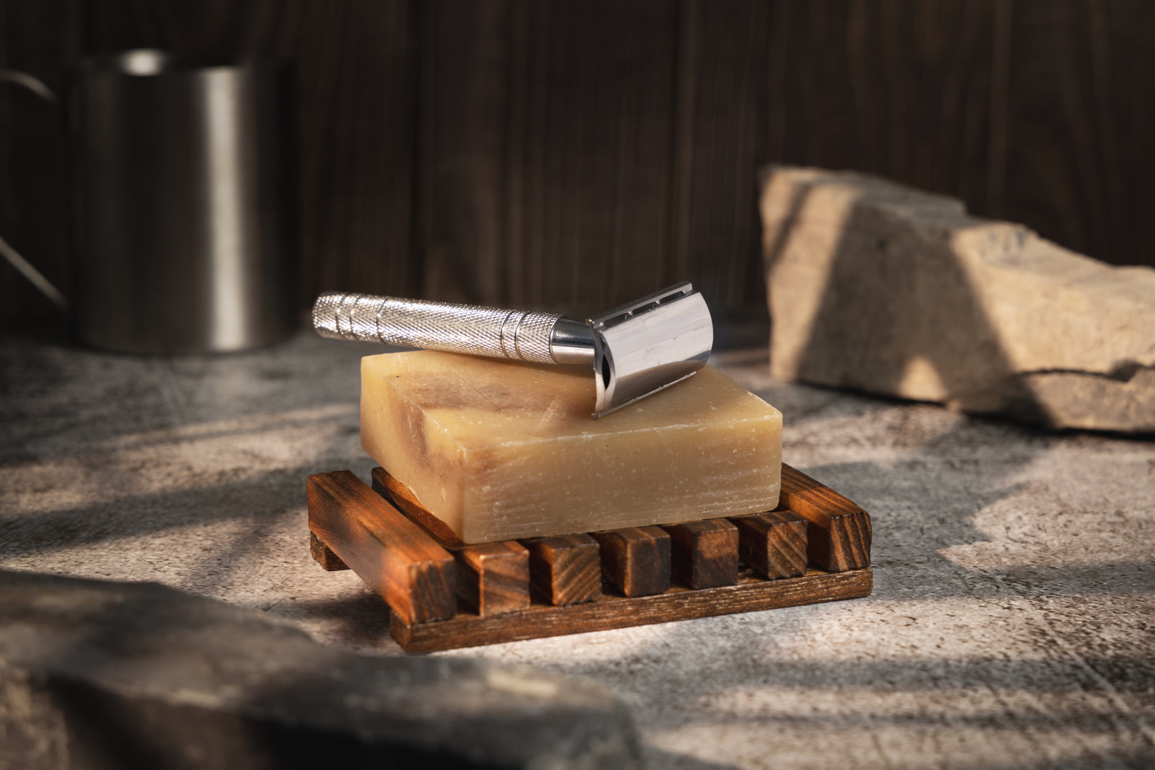 Desesh metal safety razor and solid shave soap – a zero waste alternative to shaving foam or cartridge razors