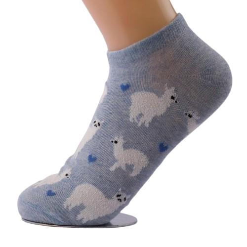 Add a touch of whimsy to your wardrobe with our Alpaca Love No-Show Cotton Socks. These adorable socks are made from soft, sustainable materials and feature a charming alpaca design. Perfect for everyday wear, our socks offer comfort, style, and a touch of eco-friendliness. Order yours today!