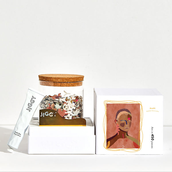 JIGG product with a glass jar and packaging on a white background