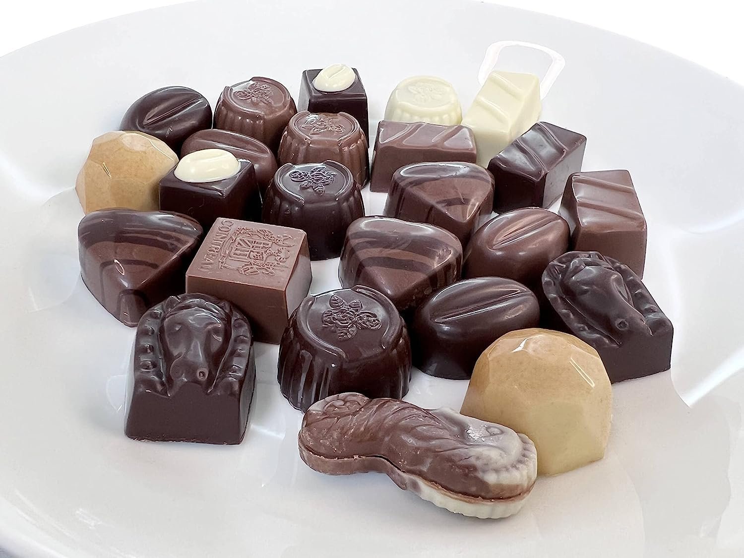 Andy Anand sugar free Belgian chocolate truffles gift box — diabetic friendly, 25 pieces, 11.11 oz