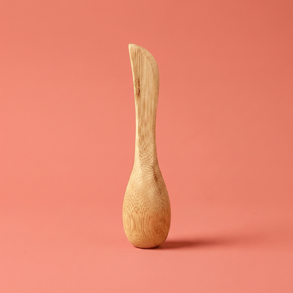 Bamboo Spreading Knife with ergonomic rounded handle