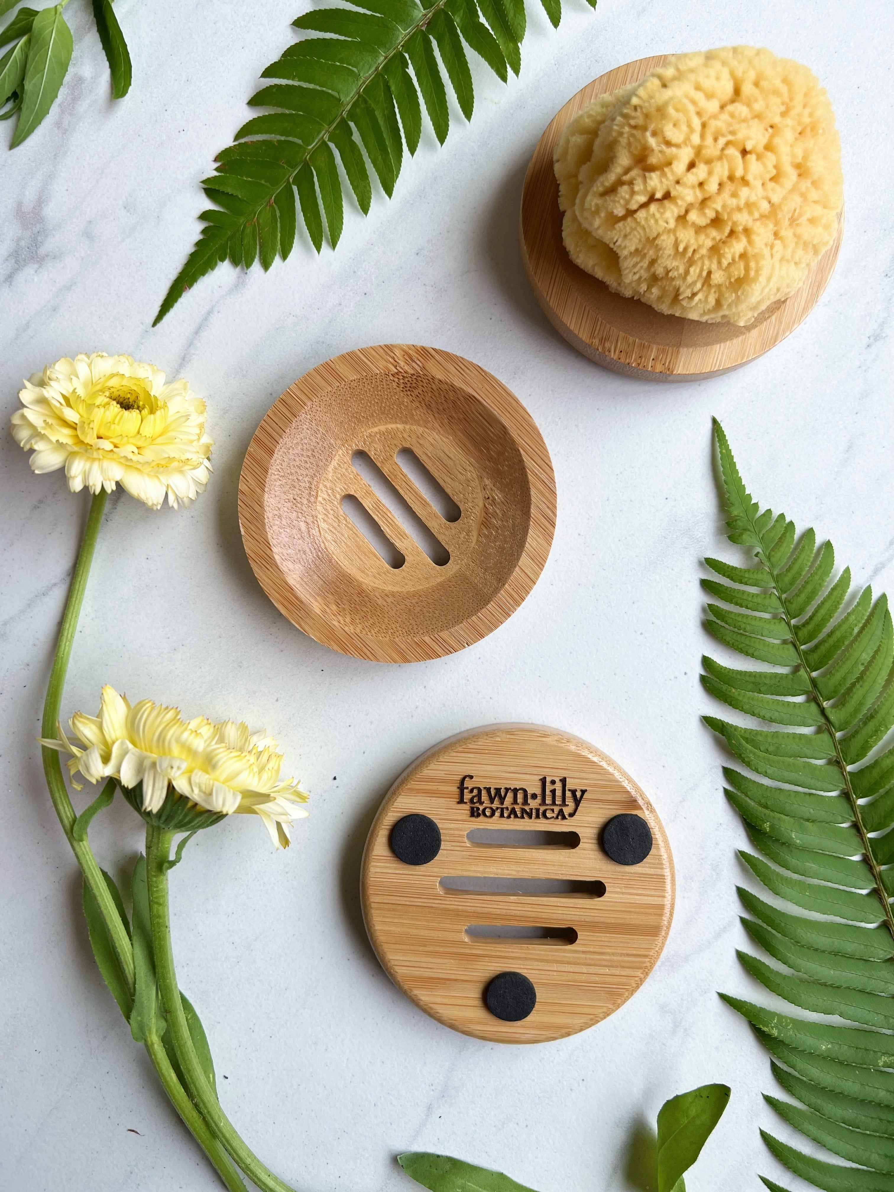 Organize and protect your facial sponge or soap with our sustainable Bamboo Sponge Holder. Made from natural bamboo, this eco-friendly accessory is perfect for any bathroom. Order now!