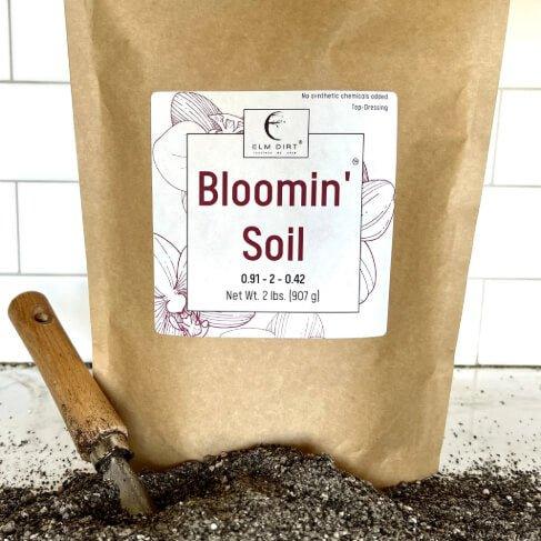🌸 Bloomin' Soil – Organic Flower Booster for Bigger, Longer-Lasting Blooms