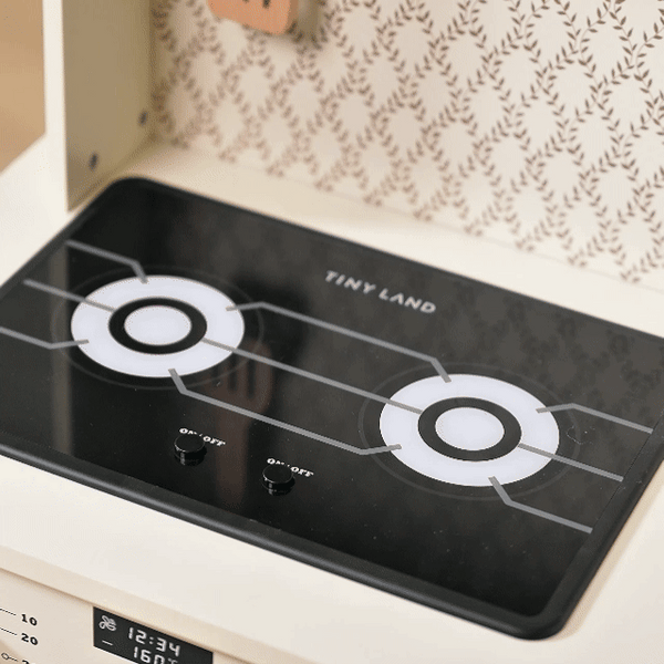 Tiny Land PopJoy Play Kitchen animation showing the kitchen features in use
