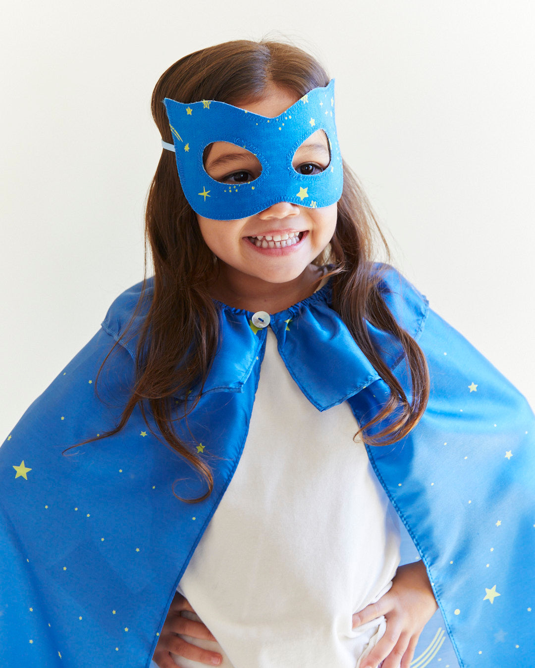 Unleash your child's inner superhero with our Star Superhero Cape and Mask Set. This captivating costume is perfect for dress-up, Halloween, and endless imaginative adventures.