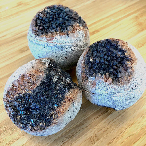 Close-up of organic geode bath bomb showing natural rose and mineral texture — non-GMO and cruelty-free