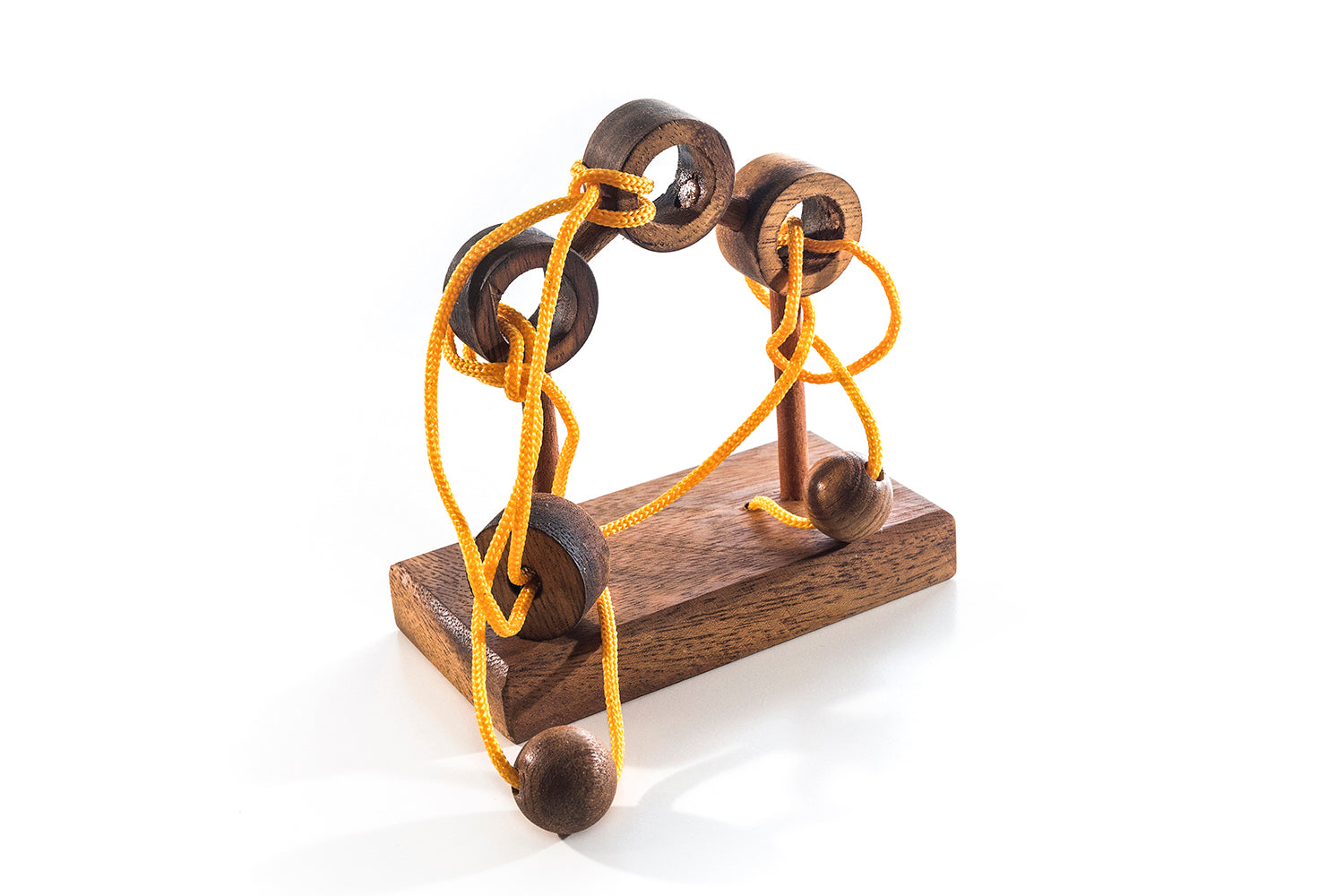 Kubiya Games 3 Posts string puzzle showing wooden balls and tangled strings