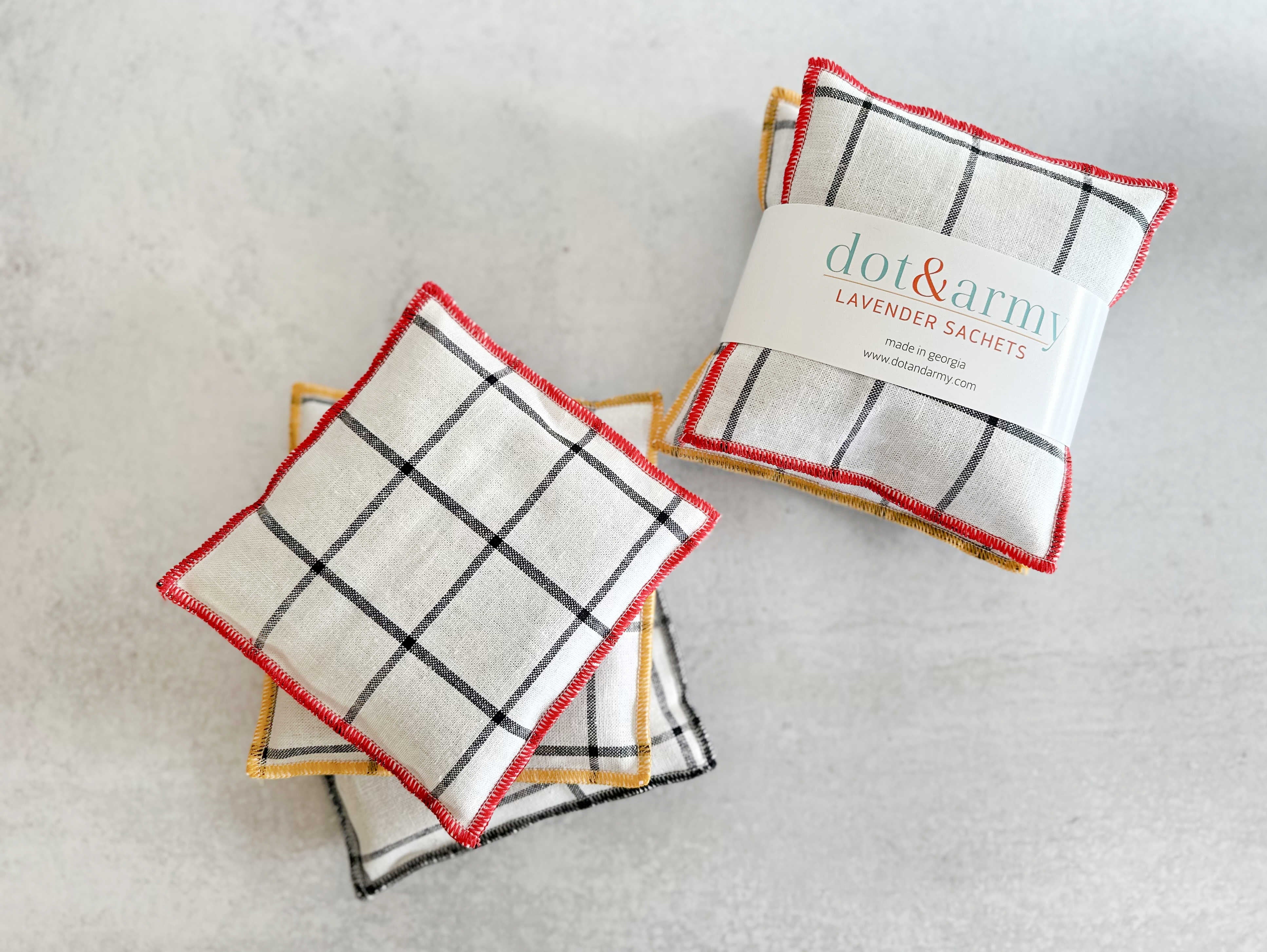 Windowpane linen lavender sachet with colored edging, 5x5 inches