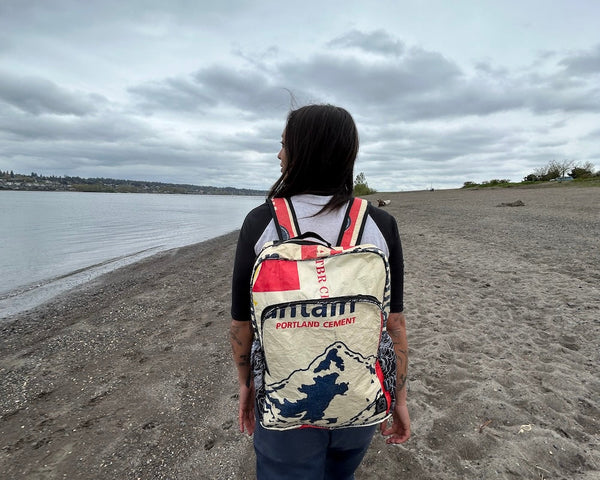 The Giri Backpack is the ultimate eco-friendly companion for your daily adventures. Made from recycled materials and featuring a spacious design, this backpack is perfect for carrying your essentials while reducing your environmental impact. Order yours today!