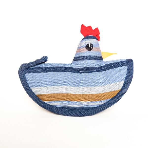 Protect your hands in style with our adorable Chicken Pot Holder. This handmade, eco-friendly pot holder features a charming chicken design and is perfect for adding a touch of farmhouse charm to your kitchen.