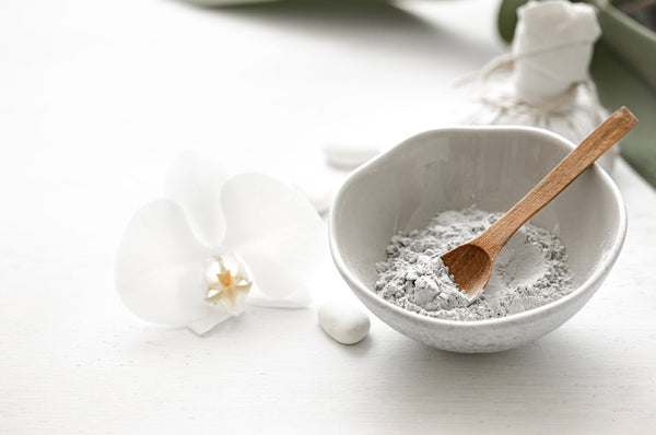 Organic Dead Sea Mud Mask with Bentonite Clay – Exfoliate & Rejuvenate