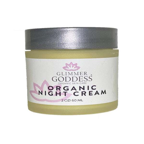 Organic skin care trial set — thoughtful gift idea featuring certified organic anti-aging essentials and bonus mask