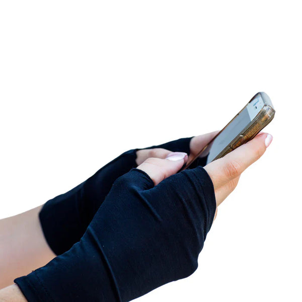 Remedywear™ Kids Fingerless Eczema Gloves – TENCEL + Zinc