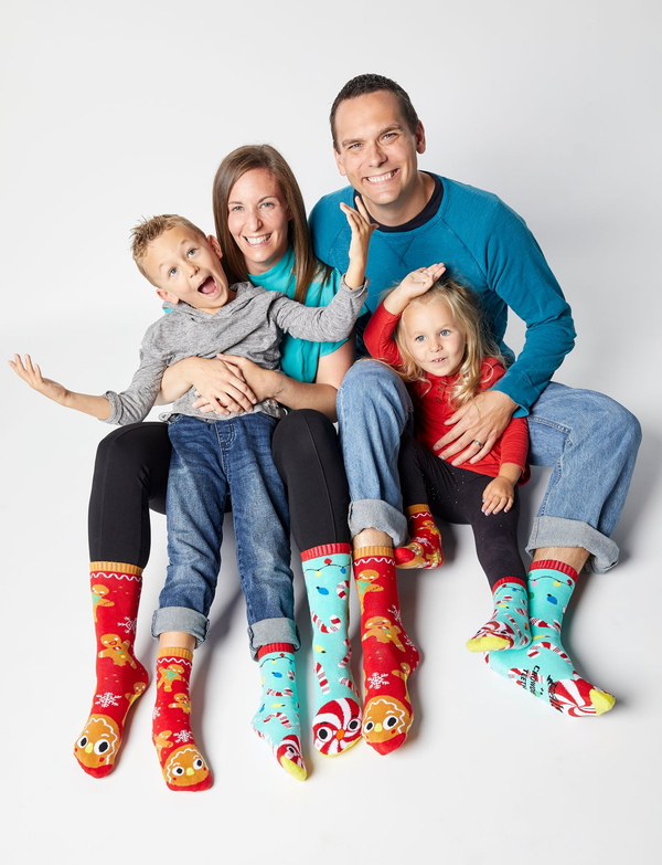 Add a touch of holiday cheer to your wardrobe with our Gingerbread & Candy Cane mismatched socks. These cozy and comfortable socks are perfect for the whole family.