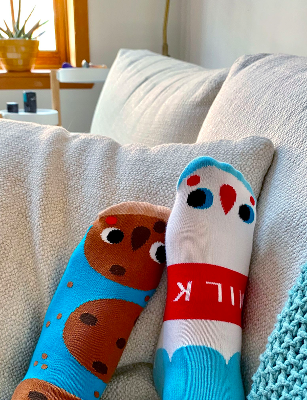 Indulge your feet in the ultimate comfort and style with our Milk and Cookies Mismatched Socks. These adorable socks are made from sustainable materials and feature a fun and playful design. Order yours today and treat your feet to a sweet and sustainable treat!