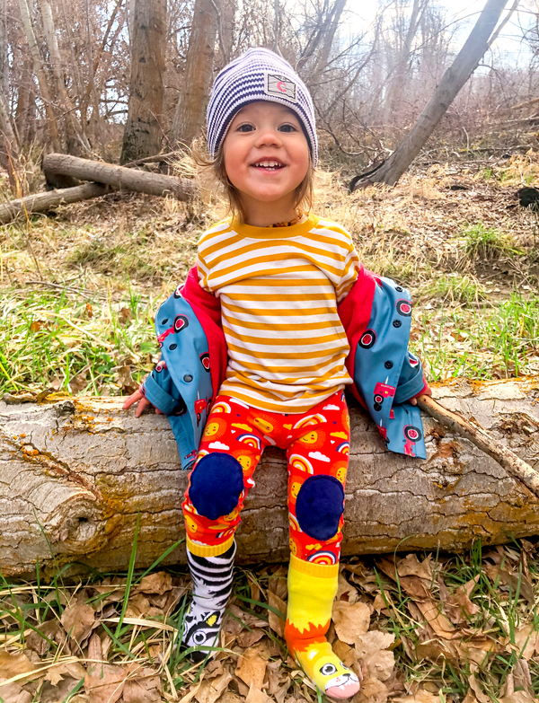 Discover the magic of our Lion & Zebra Matchy Mismatched Socks. This adorable set features playful animal designs and is perfect for sharing with a loved one. Not only are they fun and stylish, but they also promote empathy and acceptance. Order yours today!