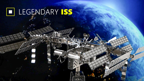 Astronauts Lodge Space Station Model Kit - Metal Time
