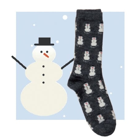 Stay warm and cozy all winter long with our Snowman Alpaca Socks. These soft and stylish socks are perfect for relaxing at home.