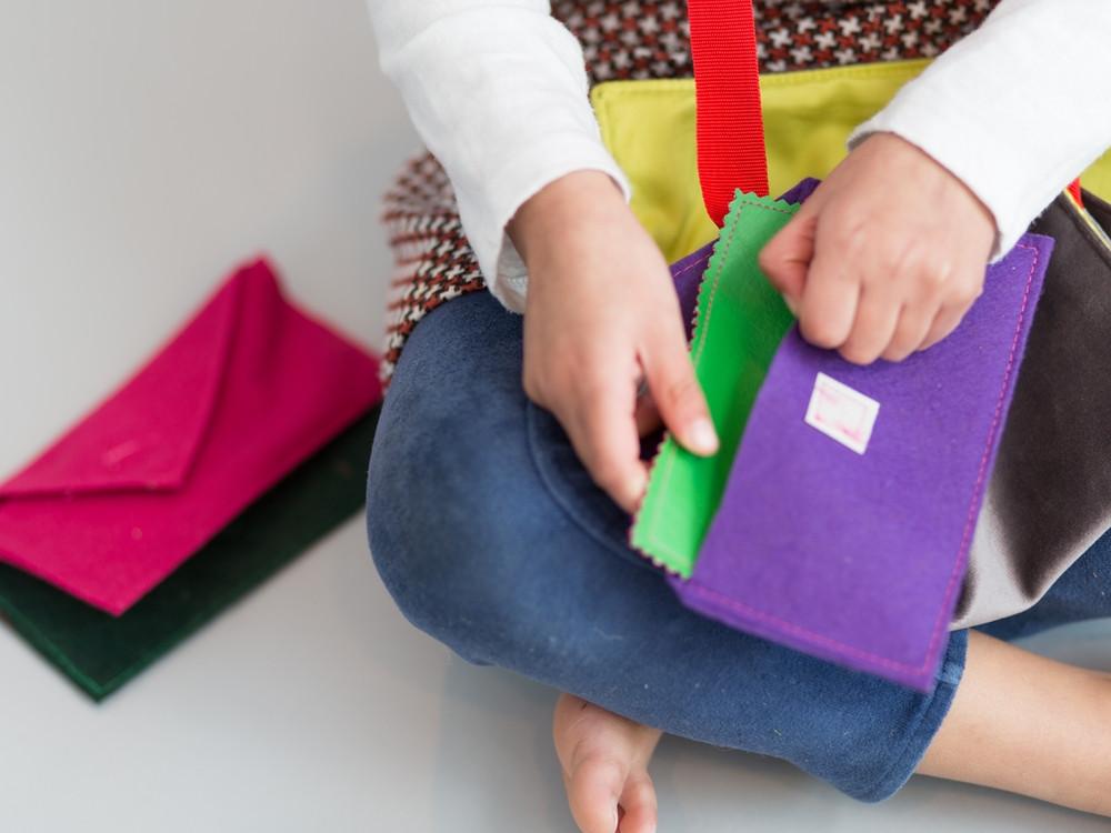 Playtime just got a little more creative with the Spanish Mail Bag Set! This toy is composed of 1 mail bag, 3 envelopes, and 1 postcard. Your child’s imagination will set the scene through expressive and dramatic play.